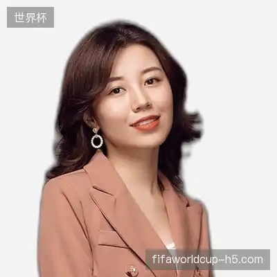 侯俊诗